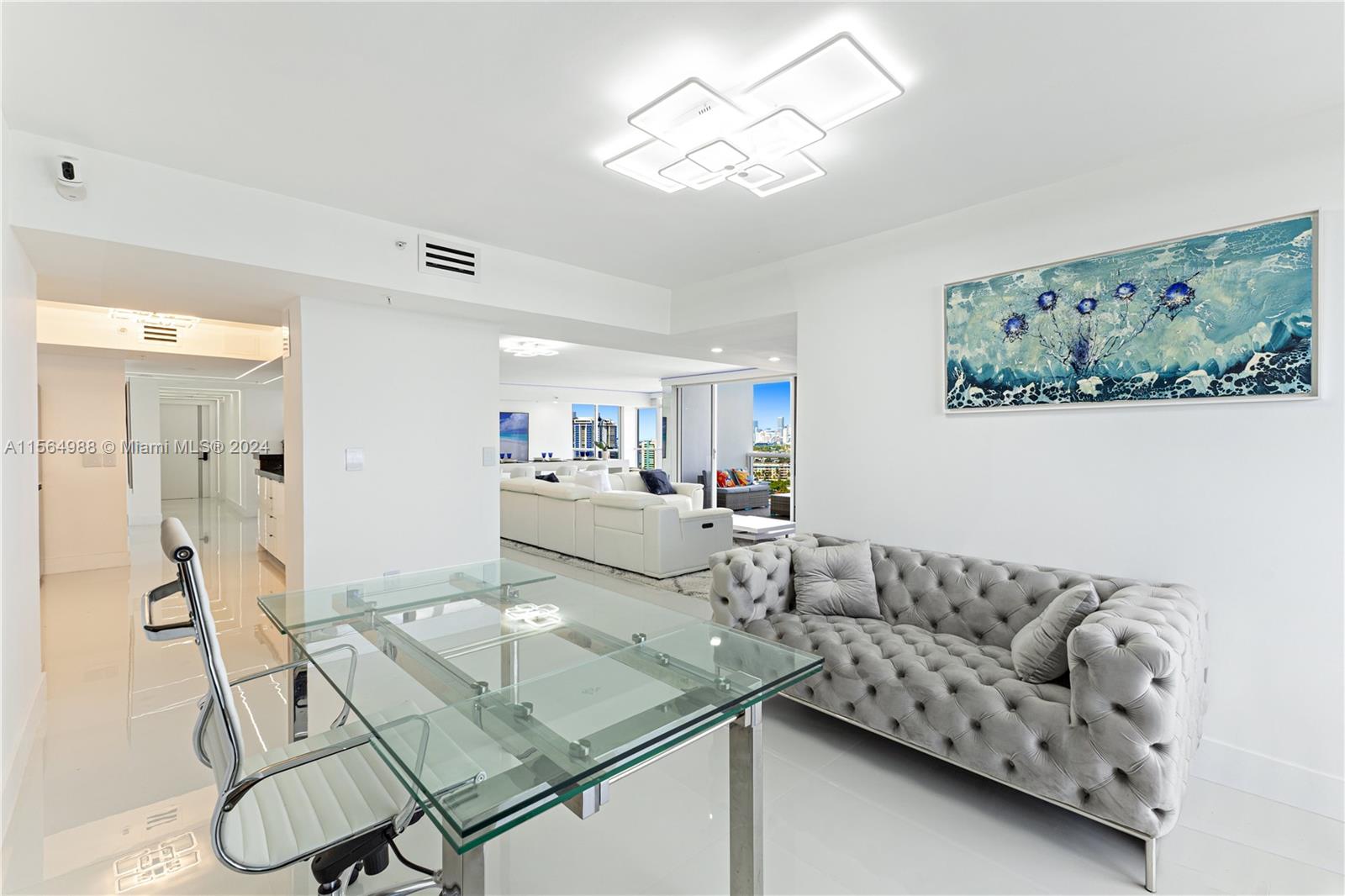Miami Beach, Florida 33139, 3 Bedrooms Bedrooms, ,3 BathroomsBathrooms,Residentiallease,For Rent,A11564988