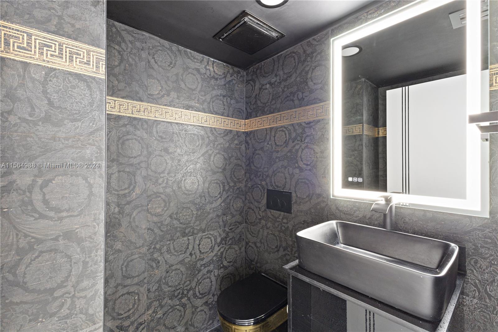 Miami Beach, Florida 33139, 3 Bedrooms Bedrooms, ,3 BathroomsBathrooms,Residentiallease,For Rent,A11564988