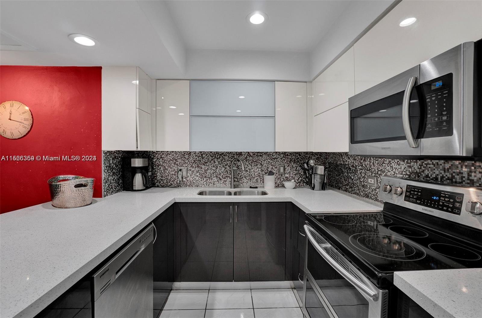 6821 Brookline Dr 6821, Hialeah, Florida 33015, 3 Bedrooms Bedrooms, ,3 BathroomsBathrooms,Residential,For Sale,6821 Brookline Dr 6821,A11566359