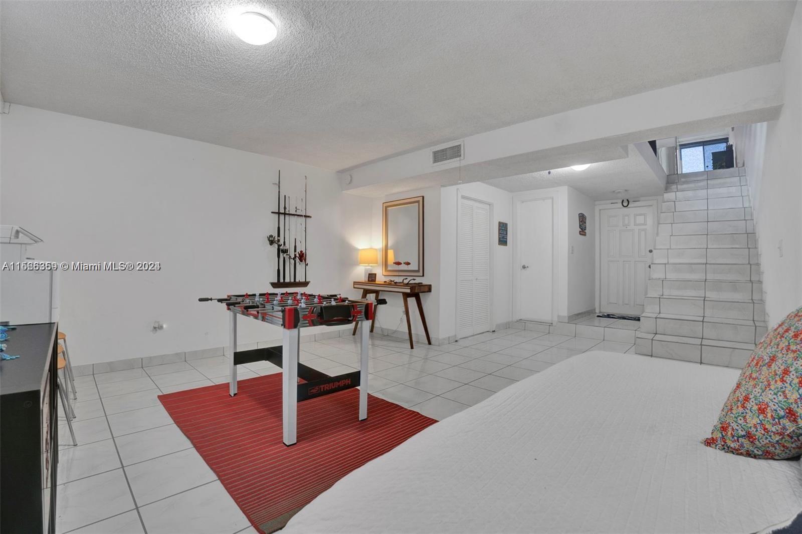 6821 Brookline Dr 6821, Hialeah, Florida 33015, 3 Bedrooms Bedrooms, ,3 BathroomsBathrooms,Residential,For Sale,6821 Brookline Dr 6821,A11566359