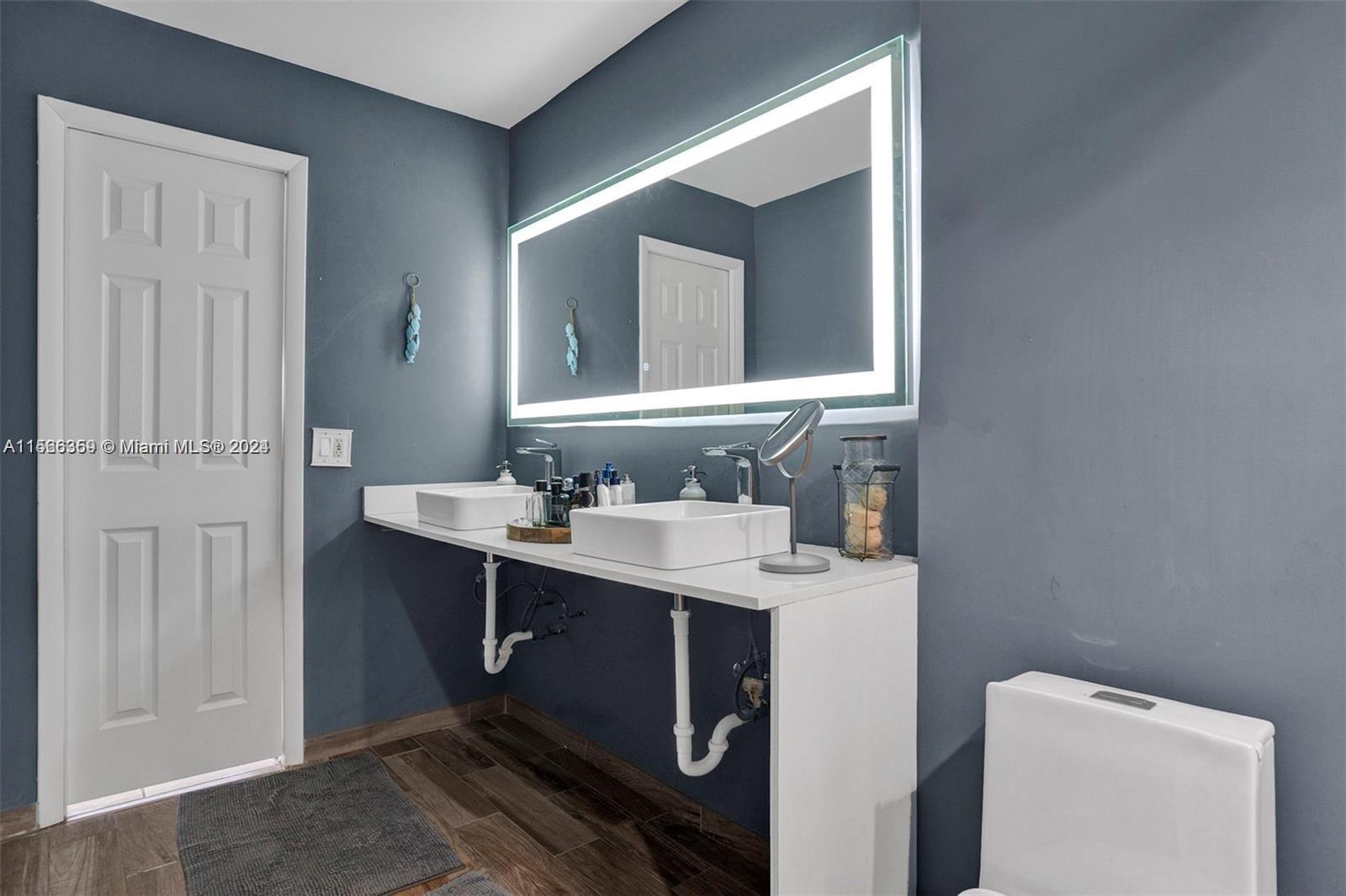 6821 Brookline Dr 6821, Hialeah, Florida 33015, 3 Bedrooms Bedrooms, ,3 BathroomsBathrooms,Residential,For Sale,6821 Brookline Dr 6821,A11566359