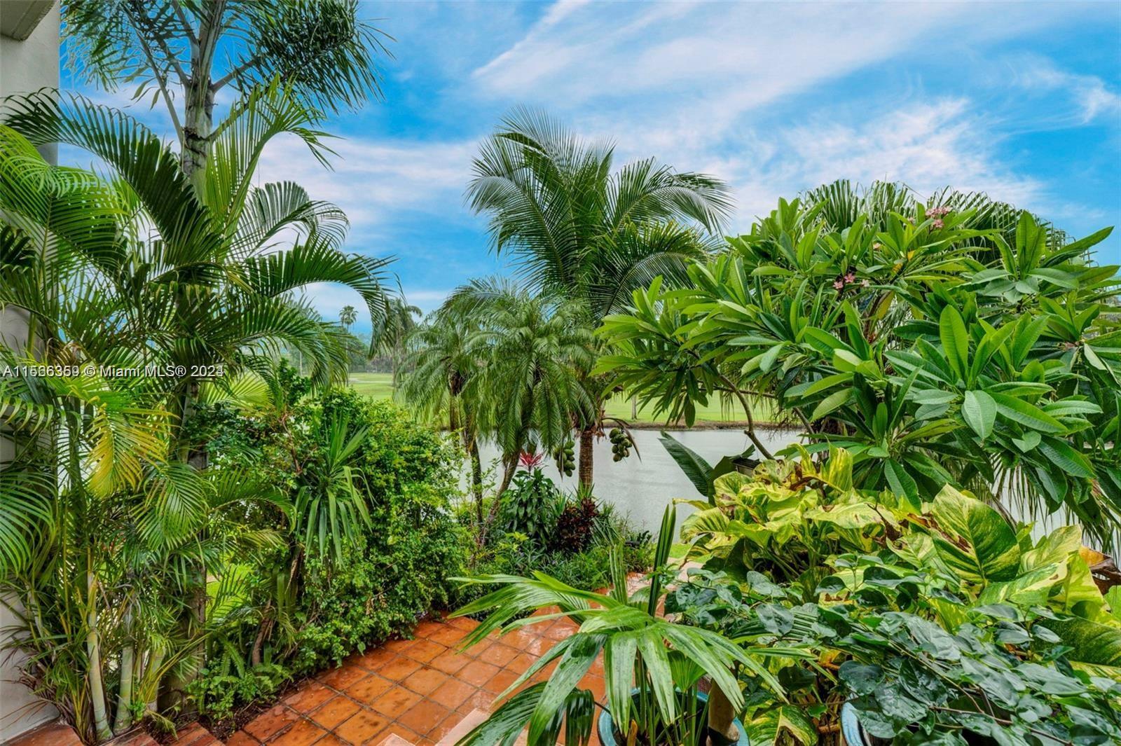 6821 Brookline Dr 6821, Hialeah, Florida 33015, 3 Bedrooms Bedrooms, ,3 BathroomsBathrooms,Residential,For Sale,6821 Brookline Dr 6821,A11566359