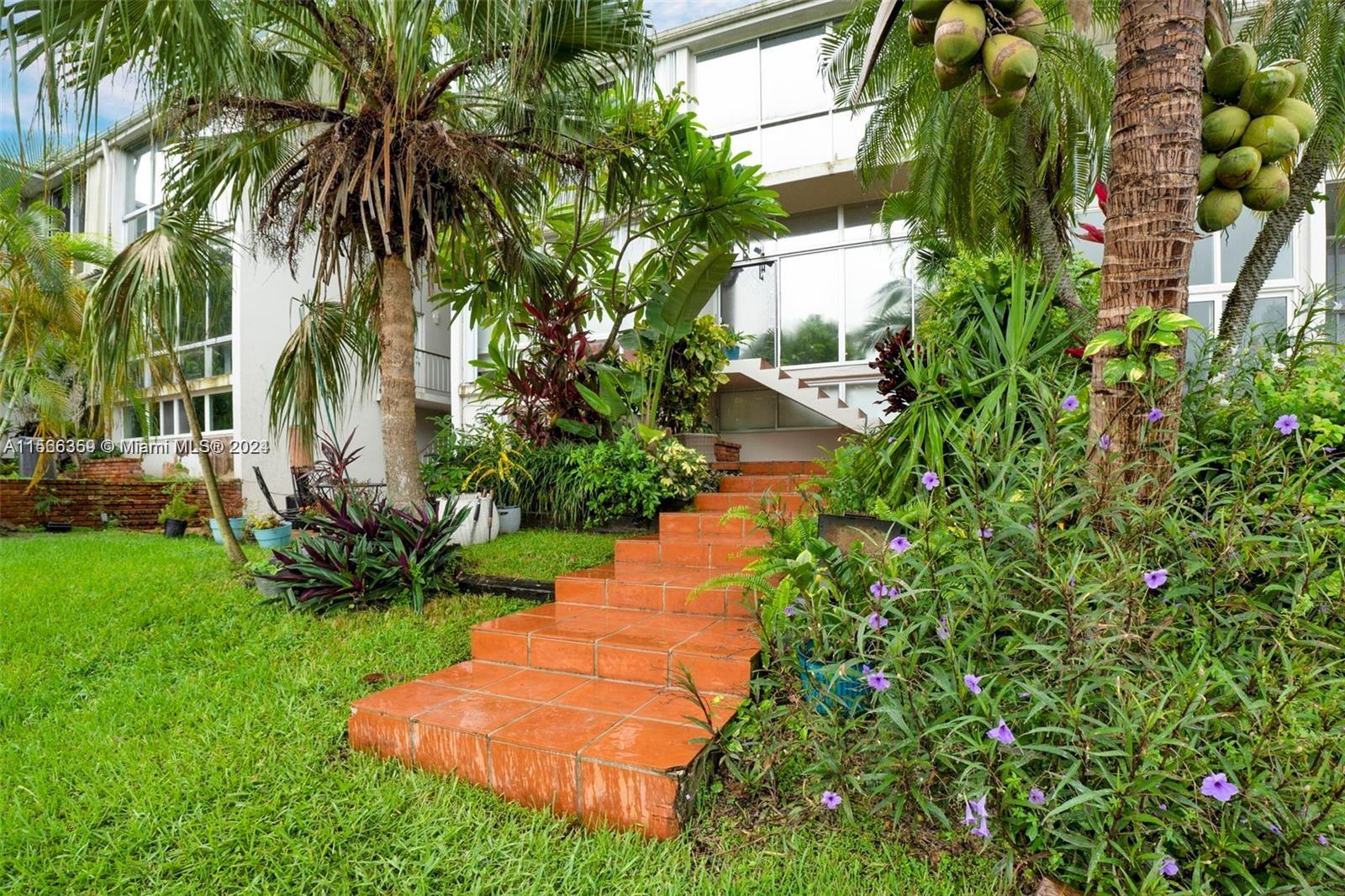 6821 Brookline Dr 6821, Hialeah, Florida 33015, 3 Bedrooms Bedrooms, ,3 BathroomsBathrooms,Residential,For Sale,6821 Brookline Dr 6821,A11566359