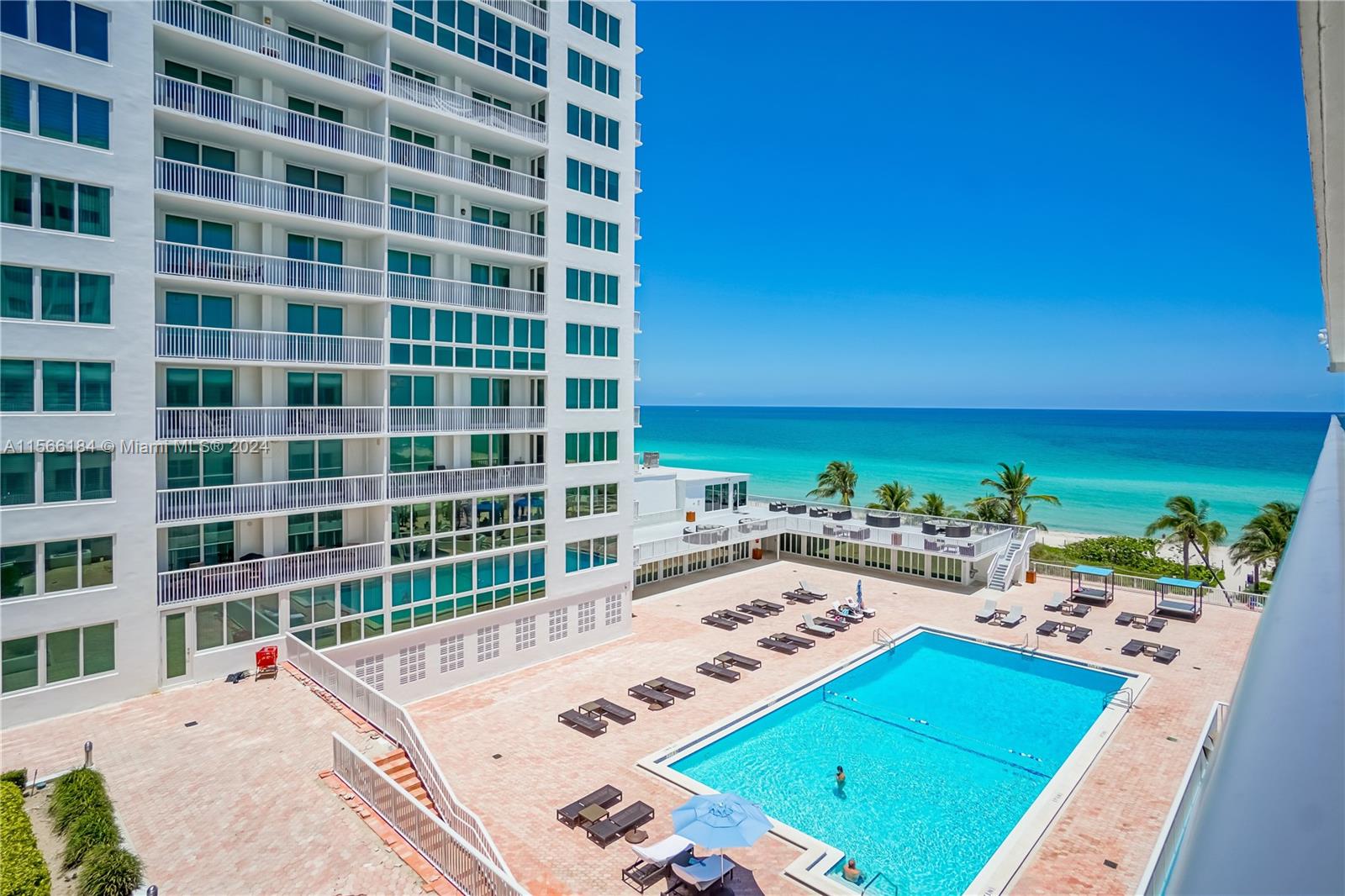 5401 Collins Ave 343, Miami Beach, Florida 33140, 2 Bedrooms Bedrooms, ,2 BathroomsBathrooms,Residentiallease,For Rent,5401 Collins Ave 343,A11566184