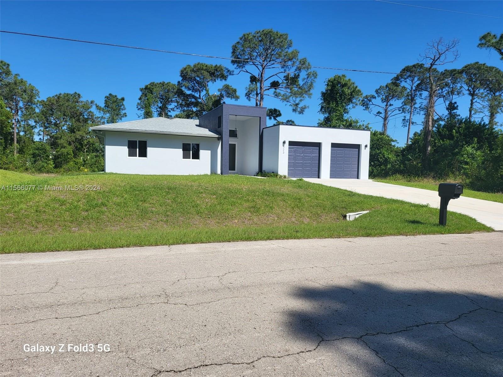 523 Frank Jewett Ave, Other City - In The State Of Florida FL 33974
