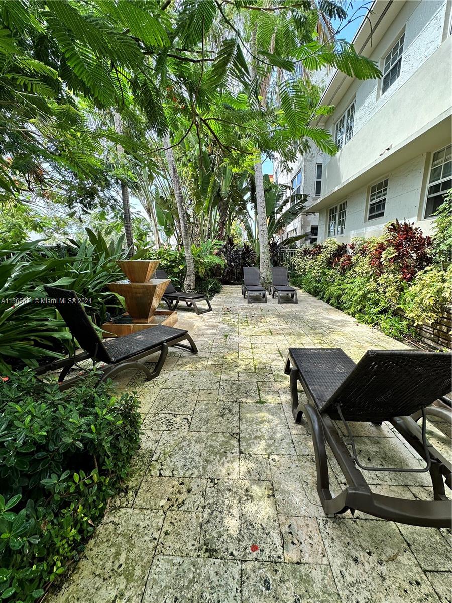 1330 Drexel Ave 105, Miami Beach, Florida 33139, 1 Bedroom Bedrooms, ,1 BathroomBathrooms,Residentiallease,For Rent,1330 Drexel Ave 105,A11565871