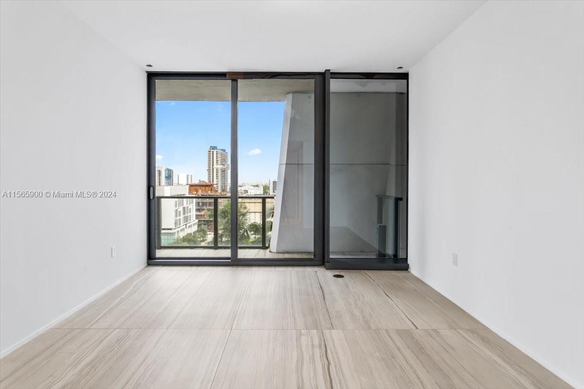 1000 Biscayne Blvd 1002, Miami, Florida 33132, 5 Bedrooms Bedrooms, ,6 BathroomsBathrooms,Residentiallease,For Rent,1000 Biscayne Blvd 1002,A11565900