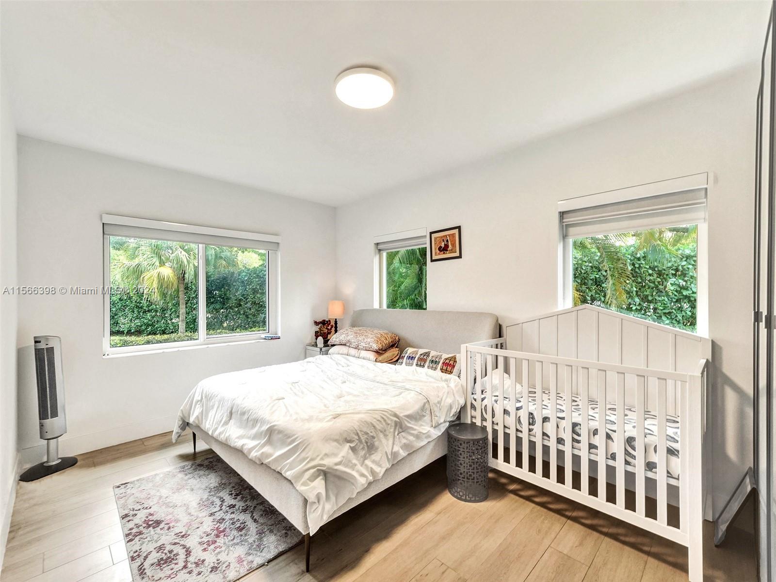 4020 Riviera Dr, Coral Gables, Florida 33146, 3 Bedrooms Bedrooms, ,2 BathroomsBathrooms,Residentiallease,For Rent,4020 Riviera Dr,A11566398