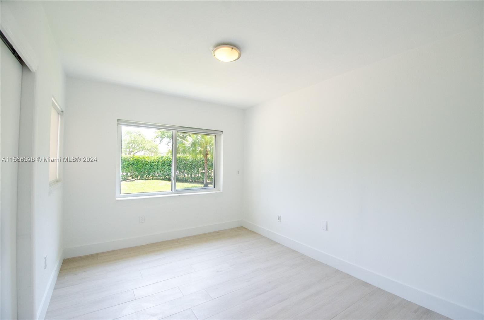 4020 Riviera Dr, Coral Gables, Florida 33146, 3 Bedrooms Bedrooms, ,2 BathroomsBathrooms,Residentiallease,For Rent,4020 Riviera Dr,A11566398