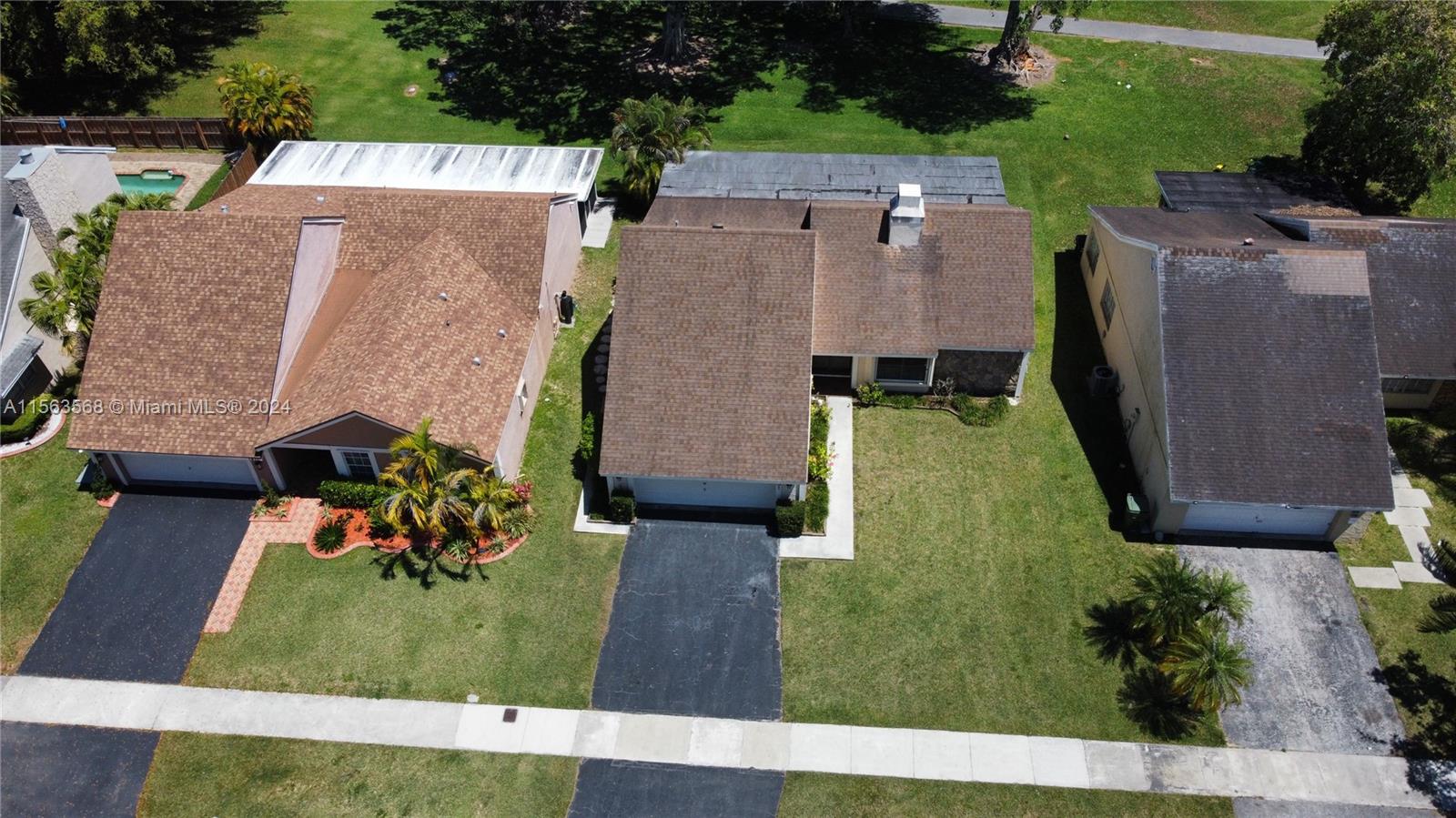 1431 Egret Rd, Homestead, Florida 33035, 3 Bedrooms Bedrooms, 8 Rooms Rooms,2 BathroomsBathrooms,Residential,For Sale,1431 Egret Rd,A11563568