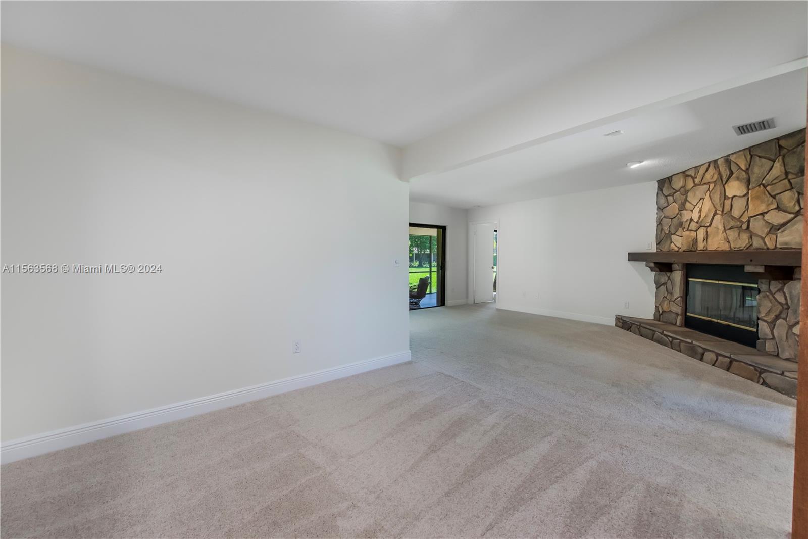 1431 Egret Rd, Homestead, Florida 33035, 3 Bedrooms Bedrooms, 8 Rooms Rooms,2 BathroomsBathrooms,Residential,For Sale,1431 Egret Rd,A11563568