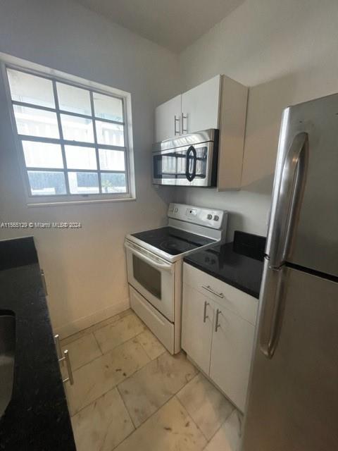 1526 Pennsylvania Ave 6, Miami Beach, Florida 33139, 1 Bedroom Bedrooms, ,1 BathroomBathrooms,Residentiallease,For Rent,1526 Pennsylvania Ave 6,A11565129