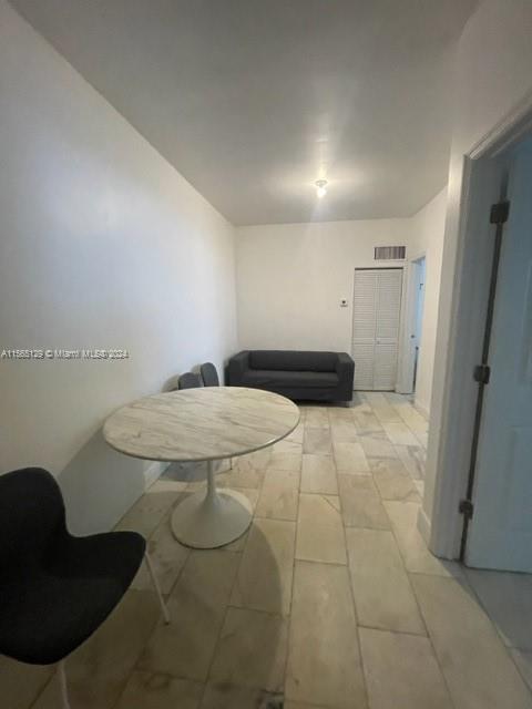 1526 Pennsylvania Ave 6, Miami Beach, Florida 33139, 1 Bedroom Bedrooms, ,1 BathroomBathrooms,Residentiallease,For Rent,1526 Pennsylvania Ave 6,A11565129