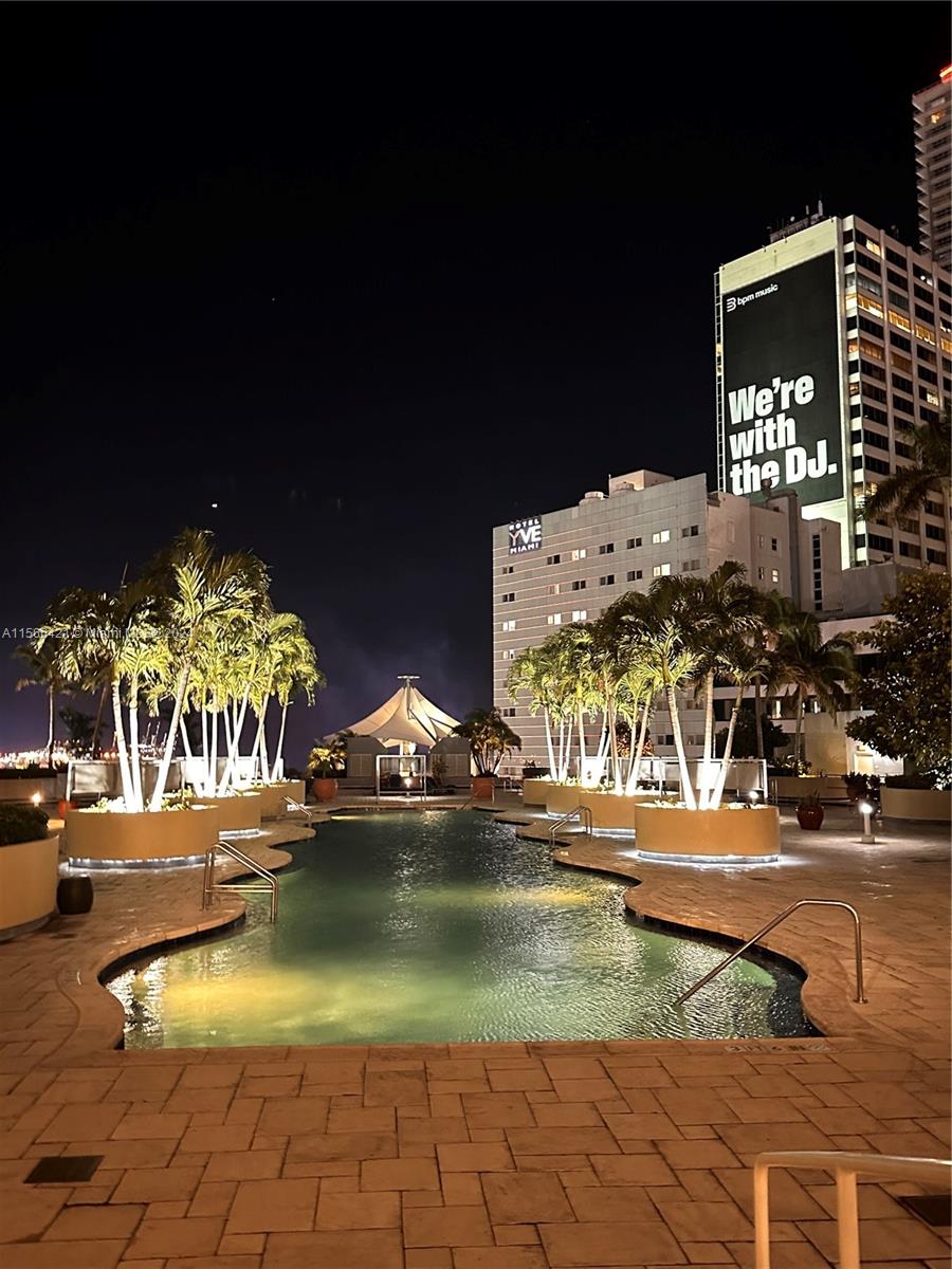 253 NE 2nd St 3005, Miami, Florida 33132, ,1 BathroomBathrooms,Residentiallease,For Rent,253 NE 2nd St 3005,A11566421