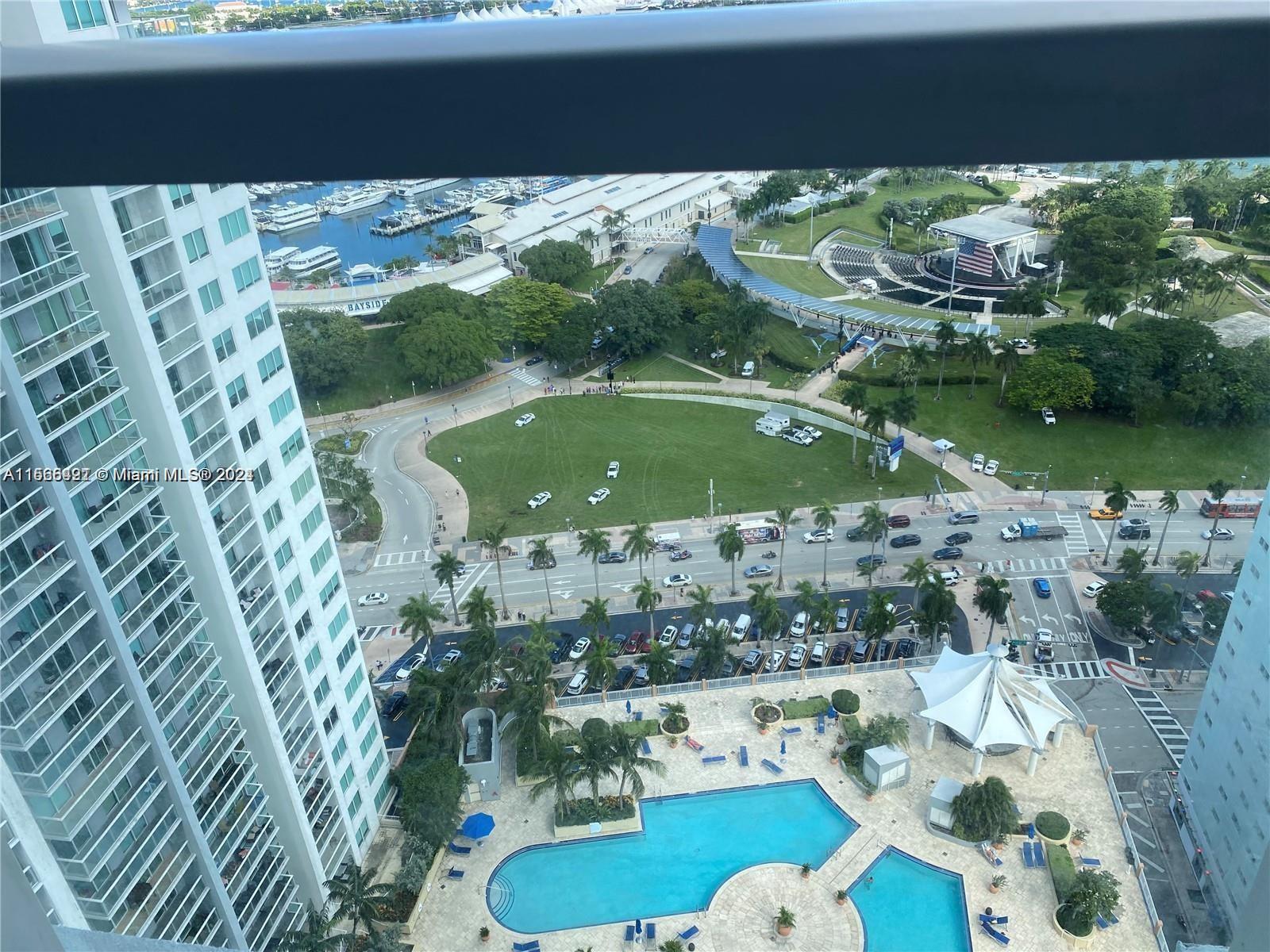 253 NE 2nd St 3005, Miami, Florida 33132, ,1 BathroomBathrooms,Residentiallease,For Rent,253 NE 2nd St 3005,A11566421