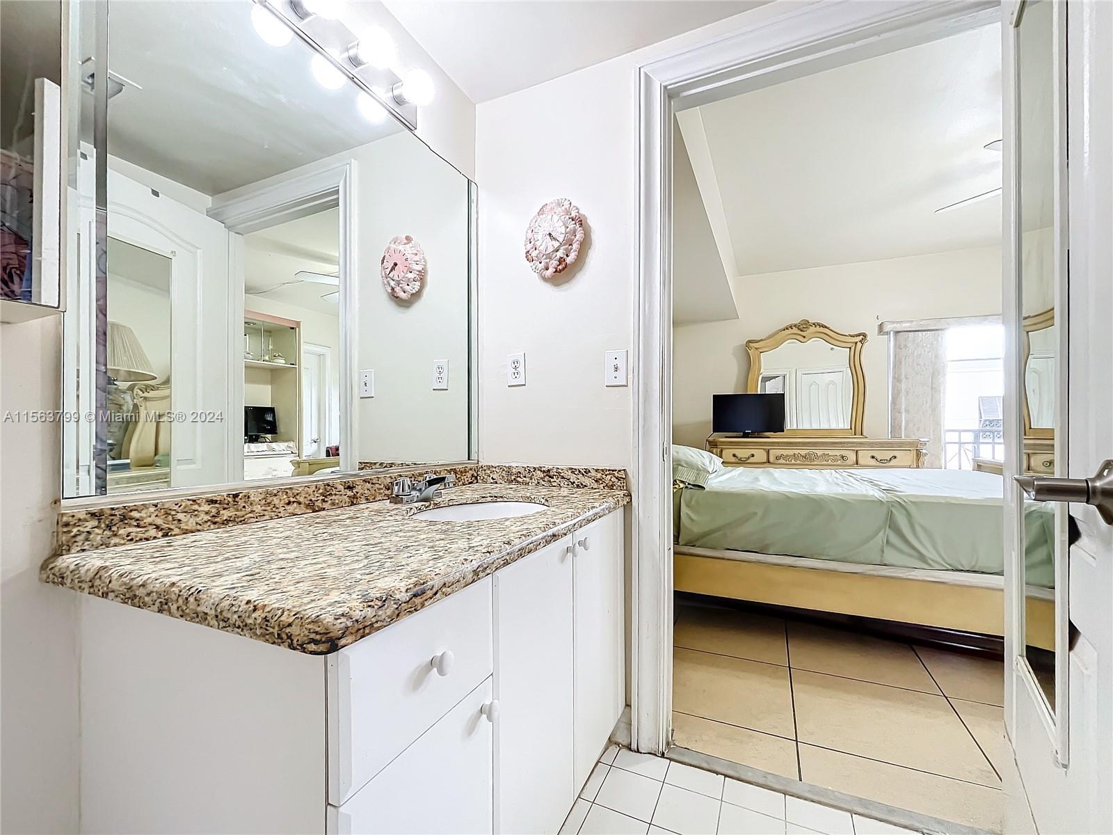 120 S Douglas Rd 302, Miami, Florida 33134, 1 Bedroom Bedrooms, ,1 BathroomBathrooms,Residential,For Sale,120 S Douglas Rd 302,A11563799