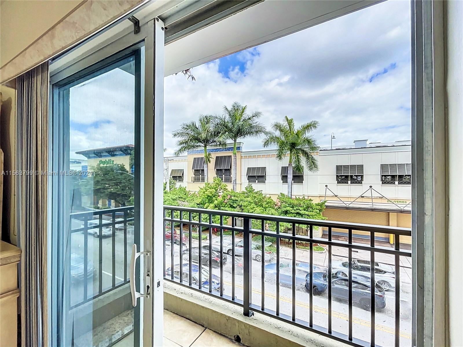 120 S Douglas Rd 302, Miami, Florida 33134, 1 Bedroom Bedrooms, ,1 BathroomBathrooms,Residential,For Sale,120 S Douglas Rd 302,A11563799