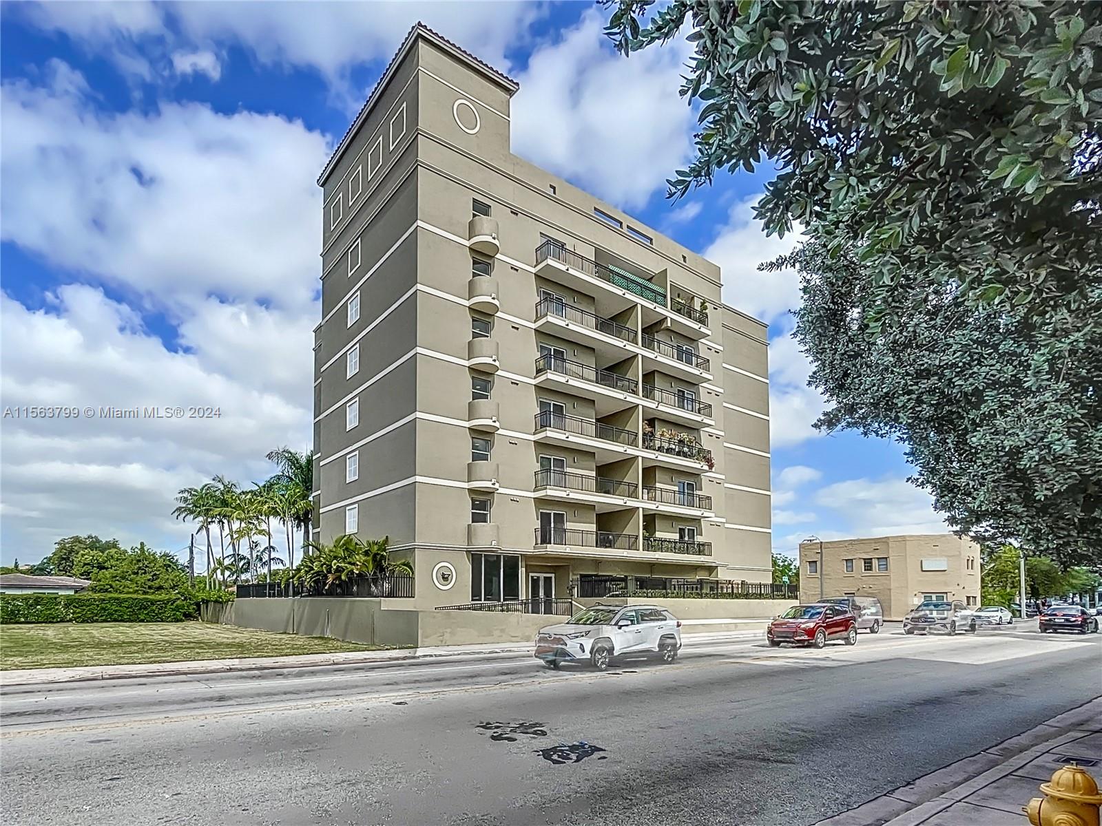 120 S Douglas Rd 302, Miami, Florida 33134, 1 Bedroom Bedrooms, ,1 BathroomBathrooms,Residential,For Sale,120 S Douglas Rd 302,A11563799