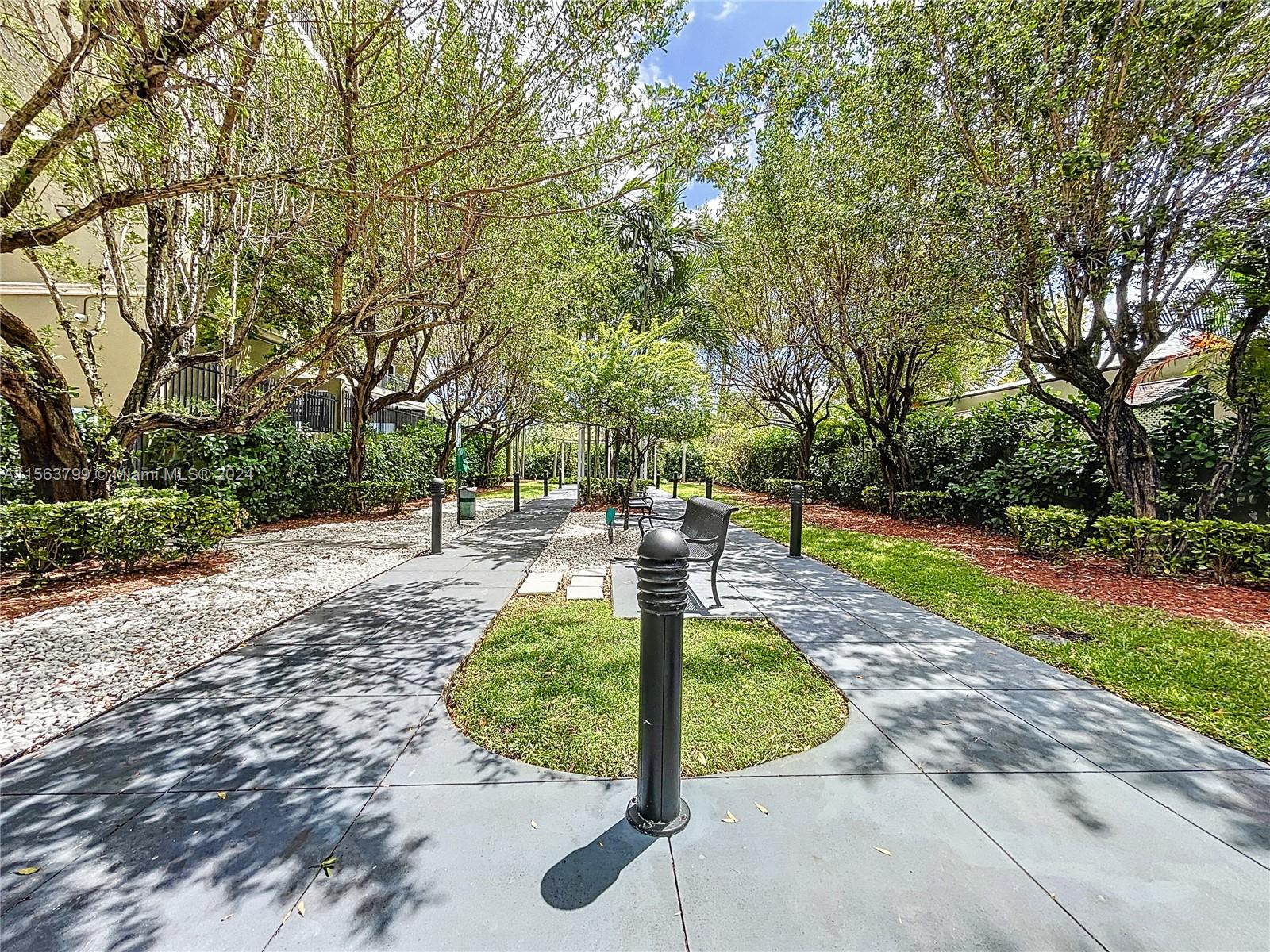 120 S Douglas Rd 302, Miami, Florida 33134, 1 Bedroom Bedrooms, ,1 BathroomBathrooms,Residential,For Sale,120 S Douglas Rd 302,A11563799