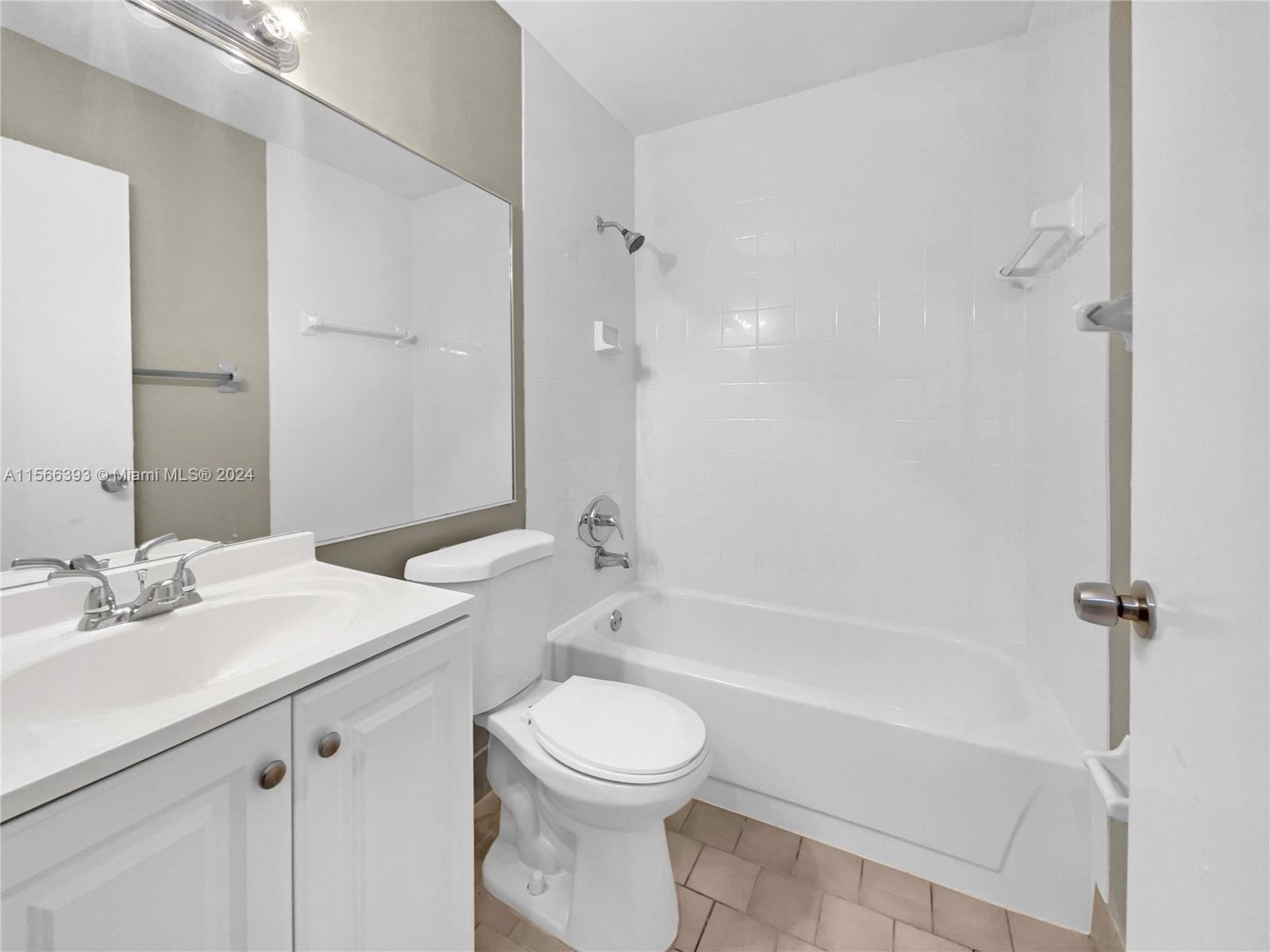 6649 NW 176th Ter, Hialeah, Florida 33015, 3 Bedrooms Bedrooms, ,2 BathroomsBathrooms,Residential,For Sale,6649 NW 176th Ter,A11566393