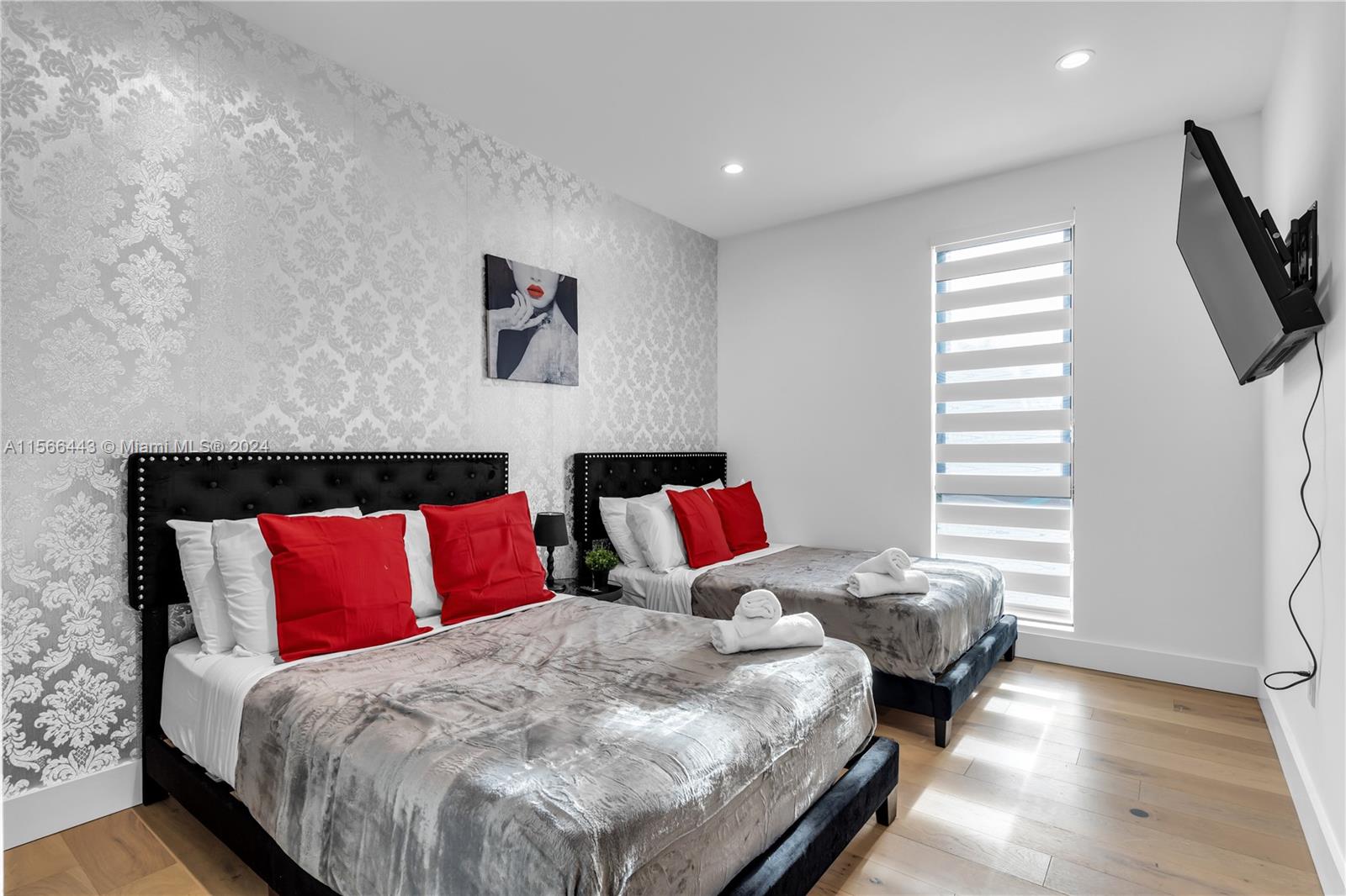 3174 SW 23rd Ter 3174, Miami, Florida 33145, 3 Bedrooms Bedrooms, ,2 BathroomsBathrooms,Residential,For Sale,3174 SW 23rd Ter 3174,A11566443