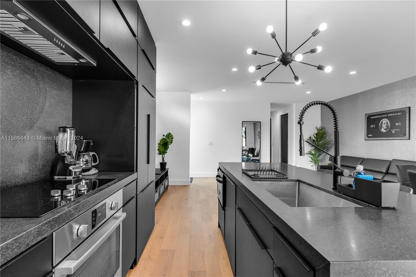 3174 SW 23rd Ter 3174, Miami, Florida 33145, 3 Bedrooms Bedrooms, ,2 BathroomsBathrooms,Residential,For Sale,3174 SW 23rd Ter 3174,A11566443
