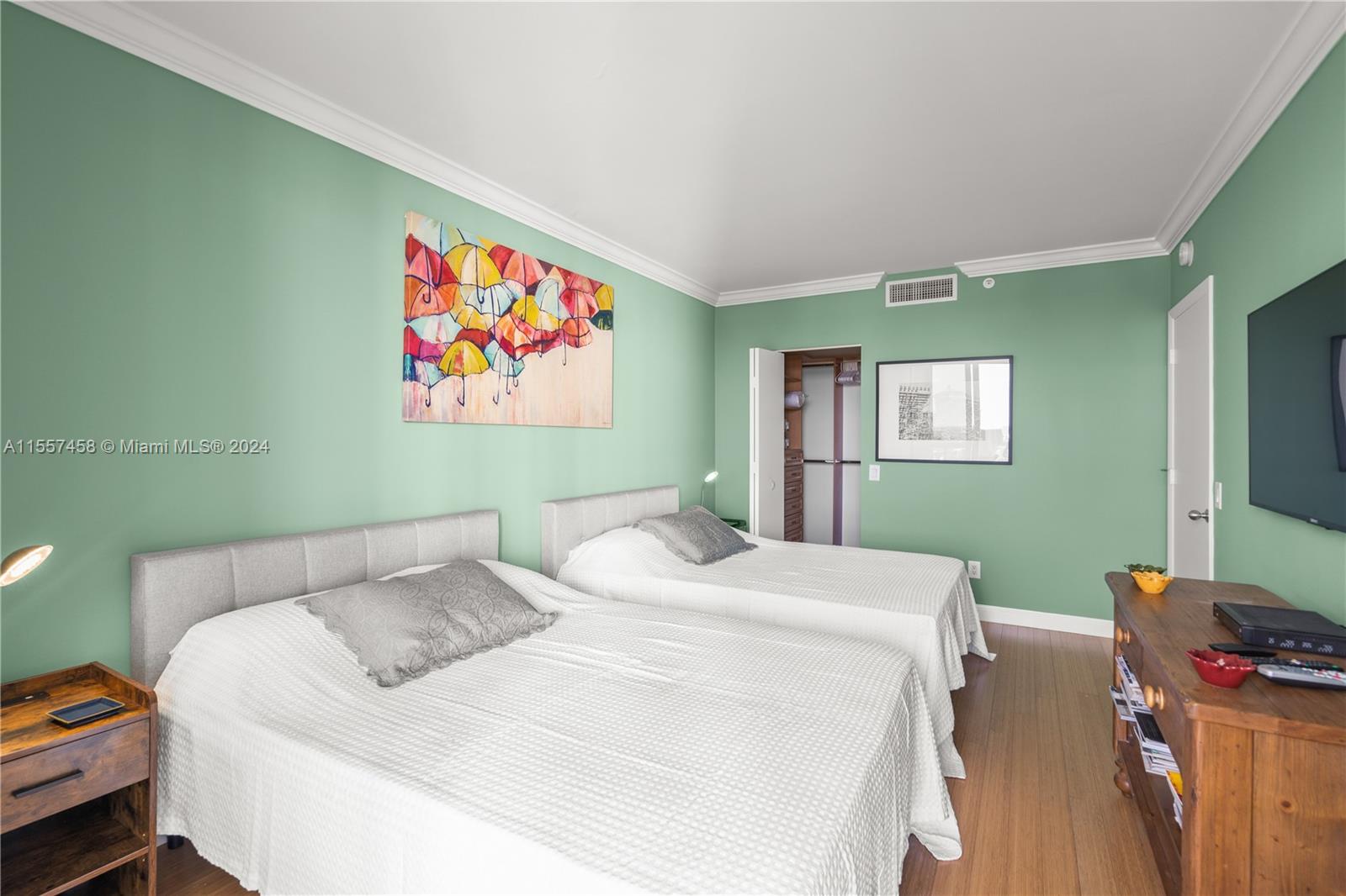 Aventura, Florida 33180, 3 Bedrooms Bedrooms, ,2 BathroomsBathrooms,Residentiallease,For Rent,A11557458