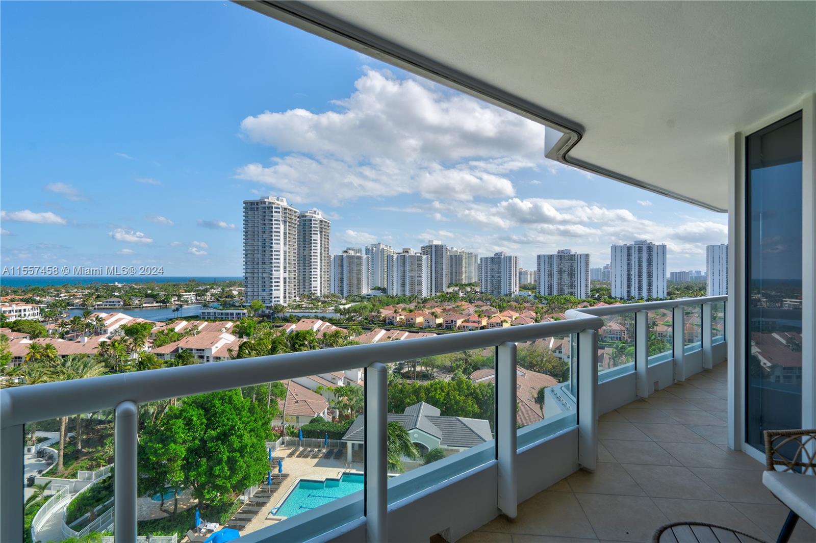 Aventura, Florida 33180, 3 Bedrooms Bedrooms, ,2 BathroomsBathrooms,Residentiallease,For Rent,A11557458