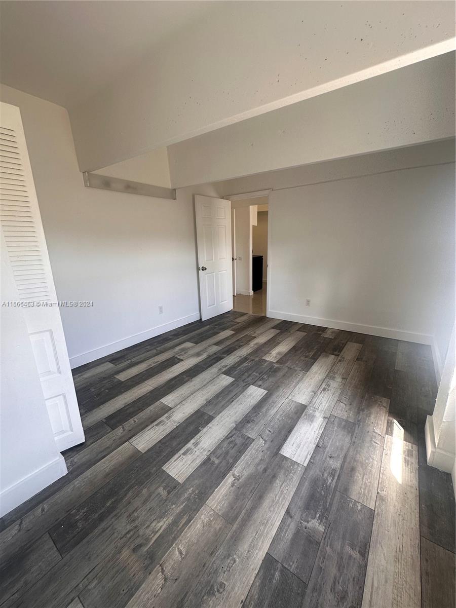 1610 N Dixie Hwy 211, Hollywood, Florida 33020, 1 Bedroom Bedrooms, ,1 BathroomBathrooms,Residentiallease,For Rent,1610 N Dixie Hwy 211,A11566463