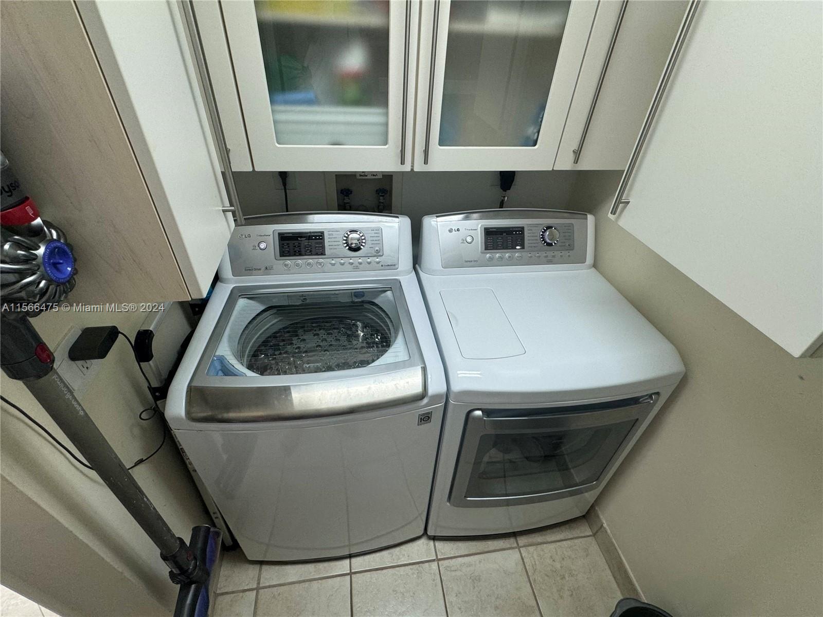 In-Unit Laundry