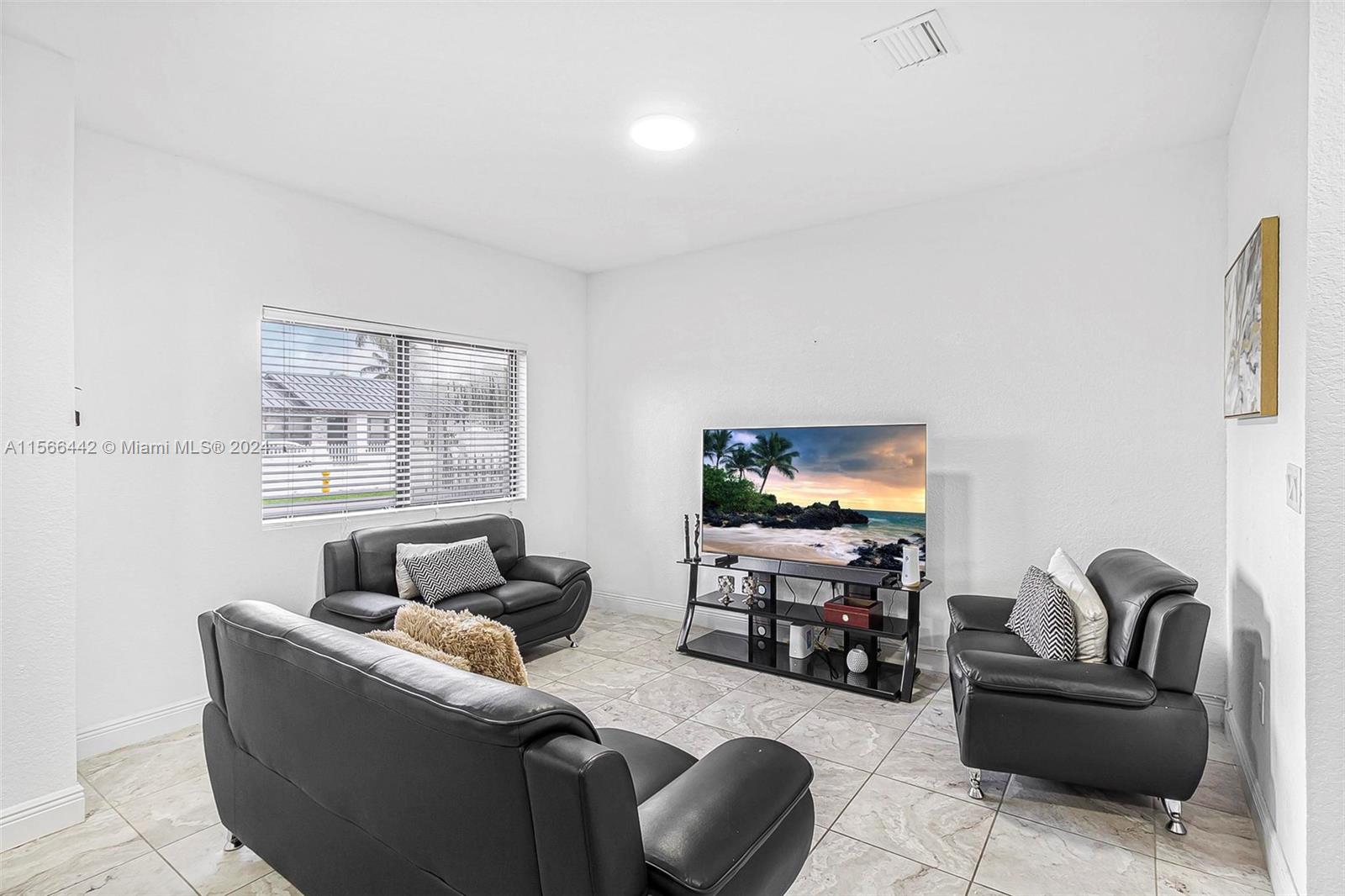 12394 SW 256th St 0, Homestead, Florida 33032, 3 Bedrooms Bedrooms, ,2 BathroomsBathrooms,Residentiallease,For Rent,12394 SW 256th St 0,A11566442