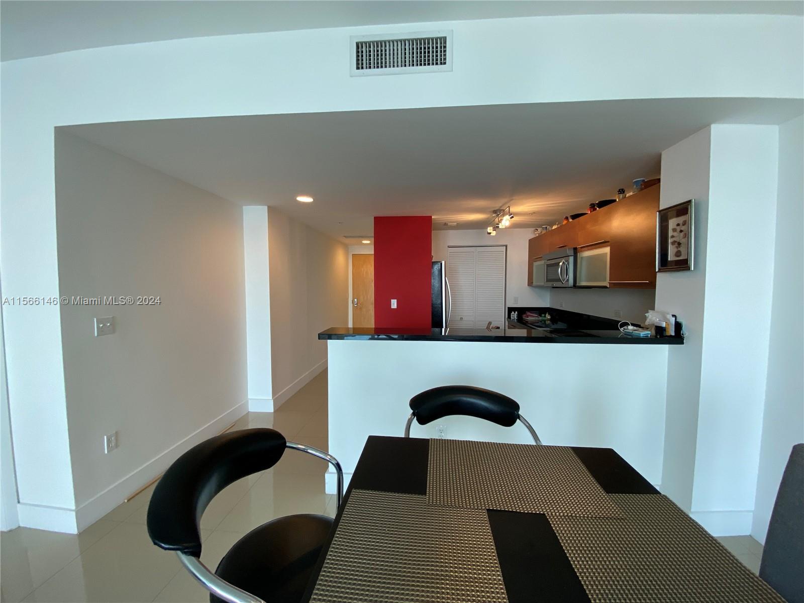 253 NE 2nd St 3306, Miami, Florida 33132, 1 Bedroom Bedrooms, ,1 BathroomBathrooms,Residentiallease,For Rent,253 NE 2nd St 3306,A11566146