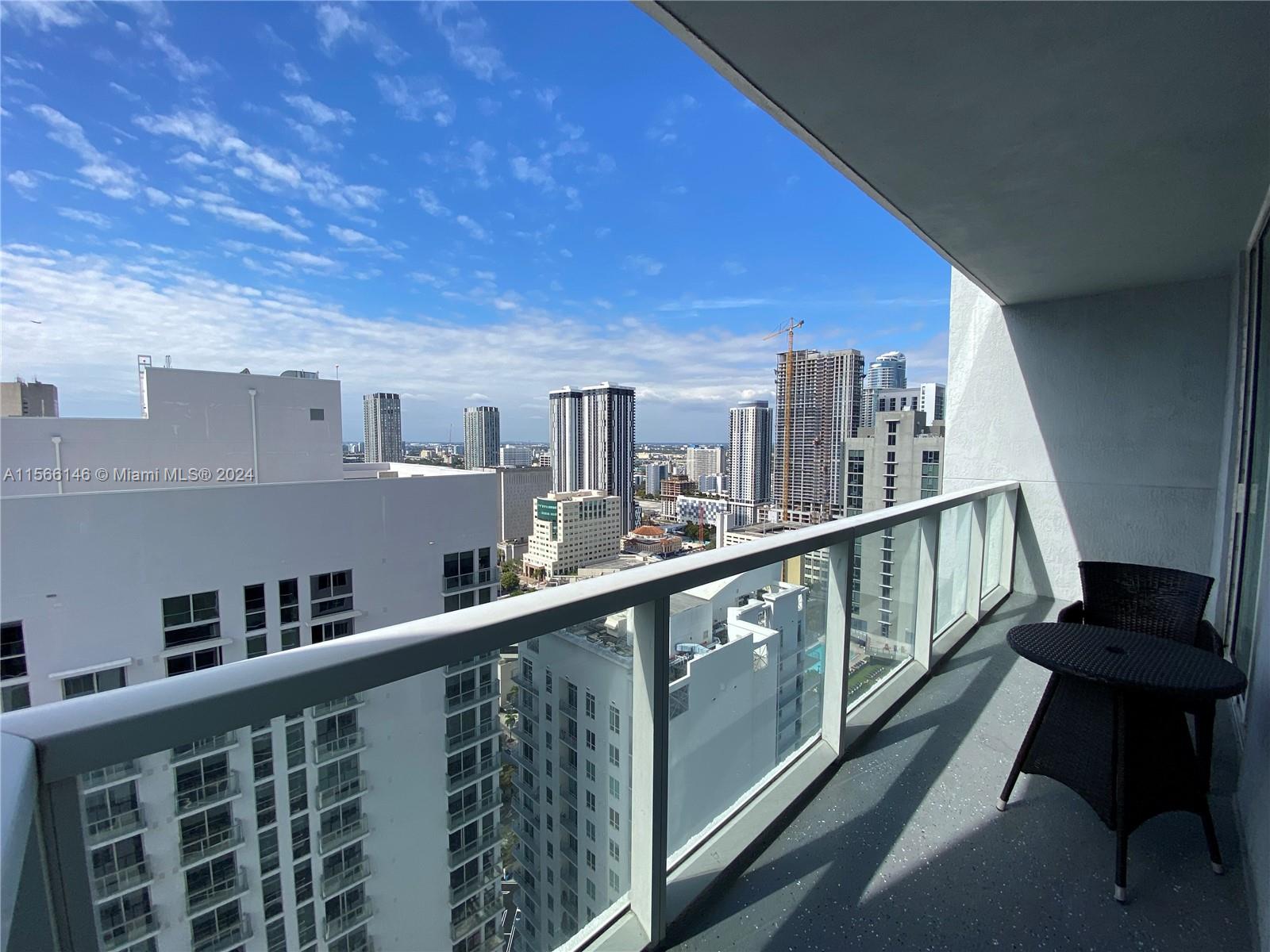 253 NE 2nd St 3306, Miami, Florida 33132, 1 Bedroom Bedrooms, ,1 BathroomBathrooms,Residentiallease,For Rent,253 NE 2nd St 3306,A11566146