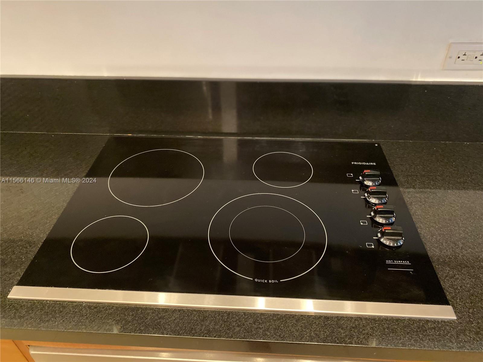 NEW COOKTOP