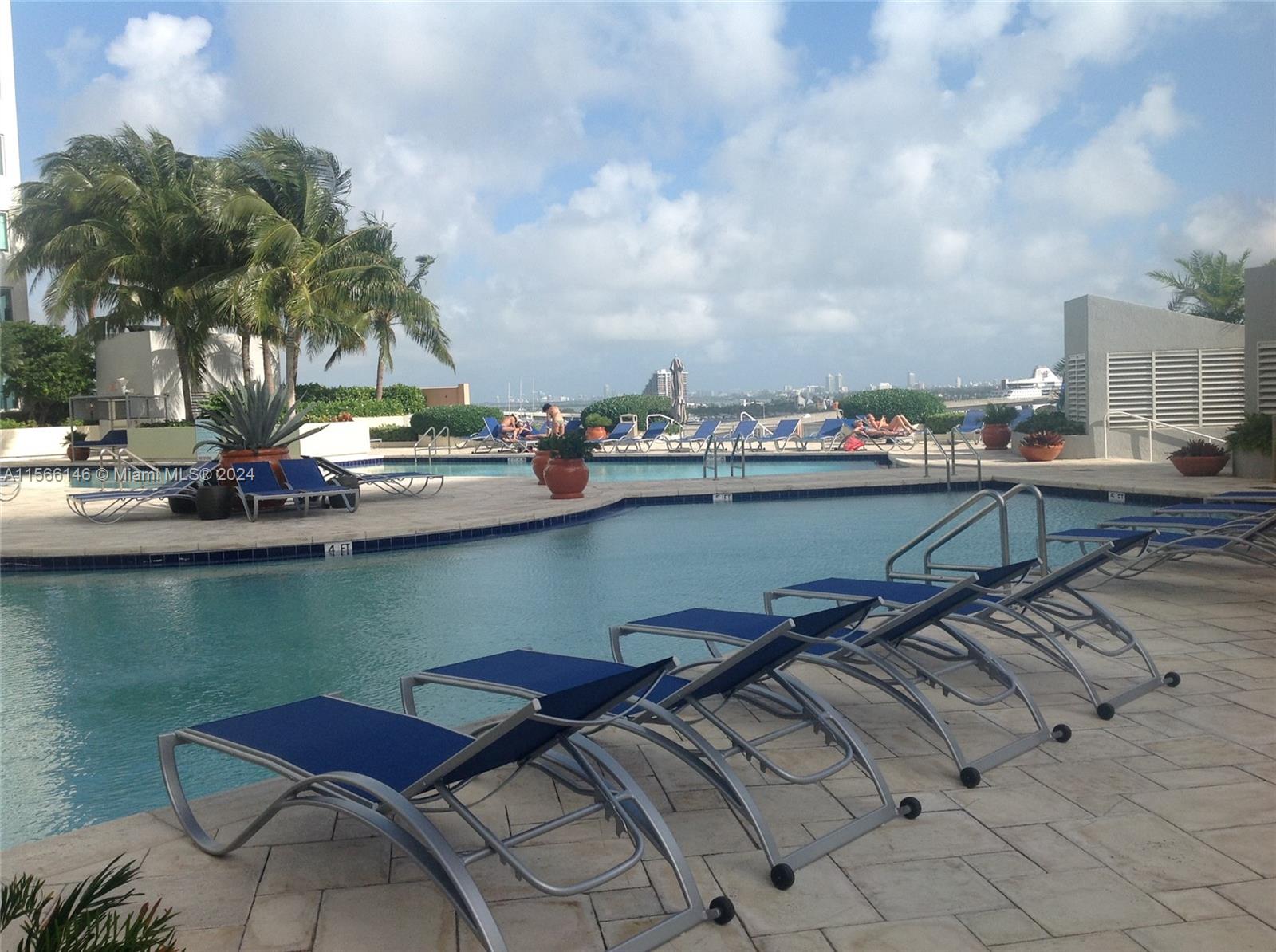 253 NE 2nd St 3306, Miami, Florida 33132, 1 Bedroom Bedrooms, ,1 BathroomBathrooms,Residentiallease,For Rent,253 NE 2nd St 3306,A11566146