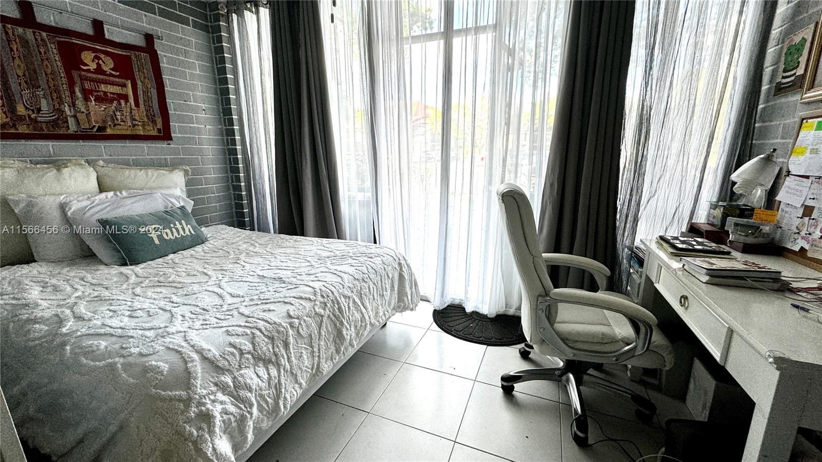 3660 Inverrary Dr 1S, Lauderhill, Florida 33319, 1 Bedroom Bedrooms, ,1 BathroomBathrooms,Residentiallease,For Rent,3660 Inverrary Dr 1S,A11566456