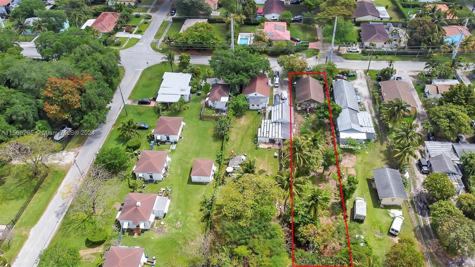 8980 NW 5th Ave, El Portal, Florida 33150, 2 Bedrooms Bedrooms, ,1 BathroomBathrooms,Residential,For Sale,8980 NW 5th Ave,A11566295