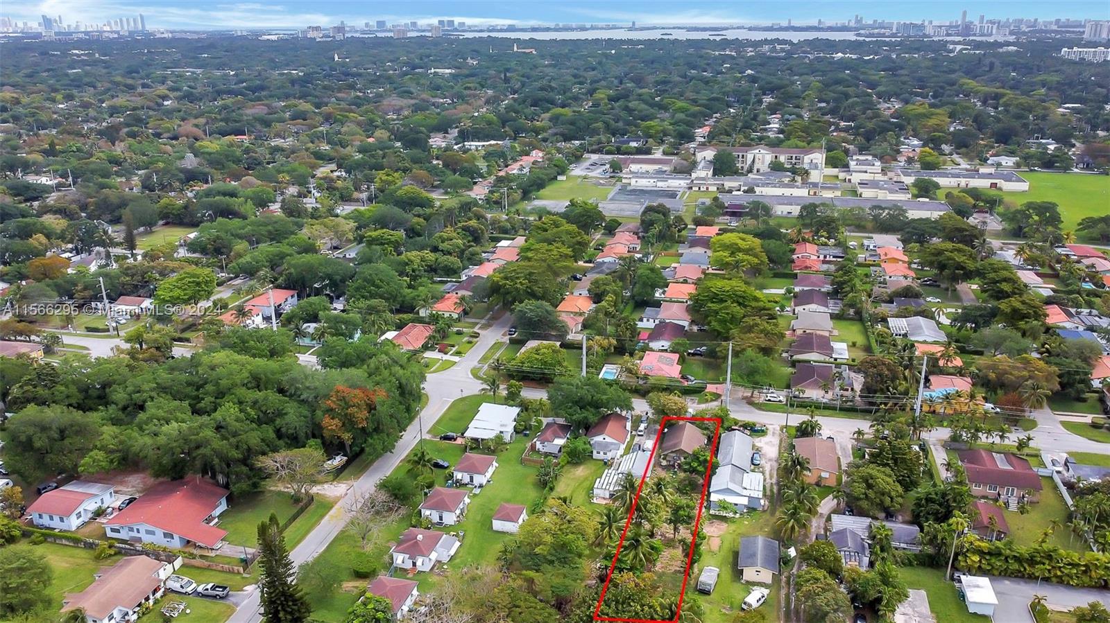 8980 NW 5th Ave, El Portal, Florida 33150, 2 Bedrooms Bedrooms, ,1 BathroomBathrooms,Residential,For Sale,8980 NW 5th Ave,A11566295