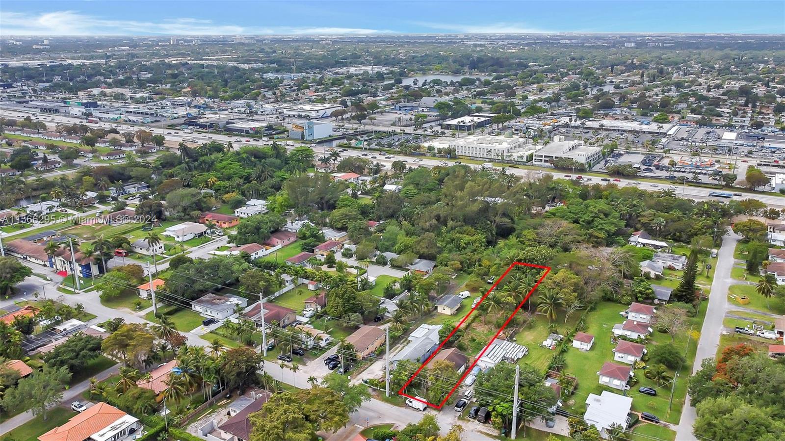 8980 NW 5th Ave, El Portal, Florida 33150, 2 Bedrooms Bedrooms, ,1 BathroomBathrooms,Residential,For Sale,8980 NW 5th Ave,A11566295