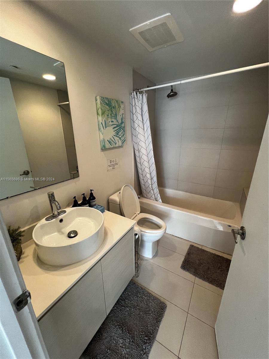 2600 E Hallandale Beach Blvd T401, Hallandale Beach, Florida 33009, 3 Bedrooms Bedrooms, ,3 BathroomsBathrooms,Residential,For Sale,2600 E Hallandale Beach Blvd T401,A11565690
