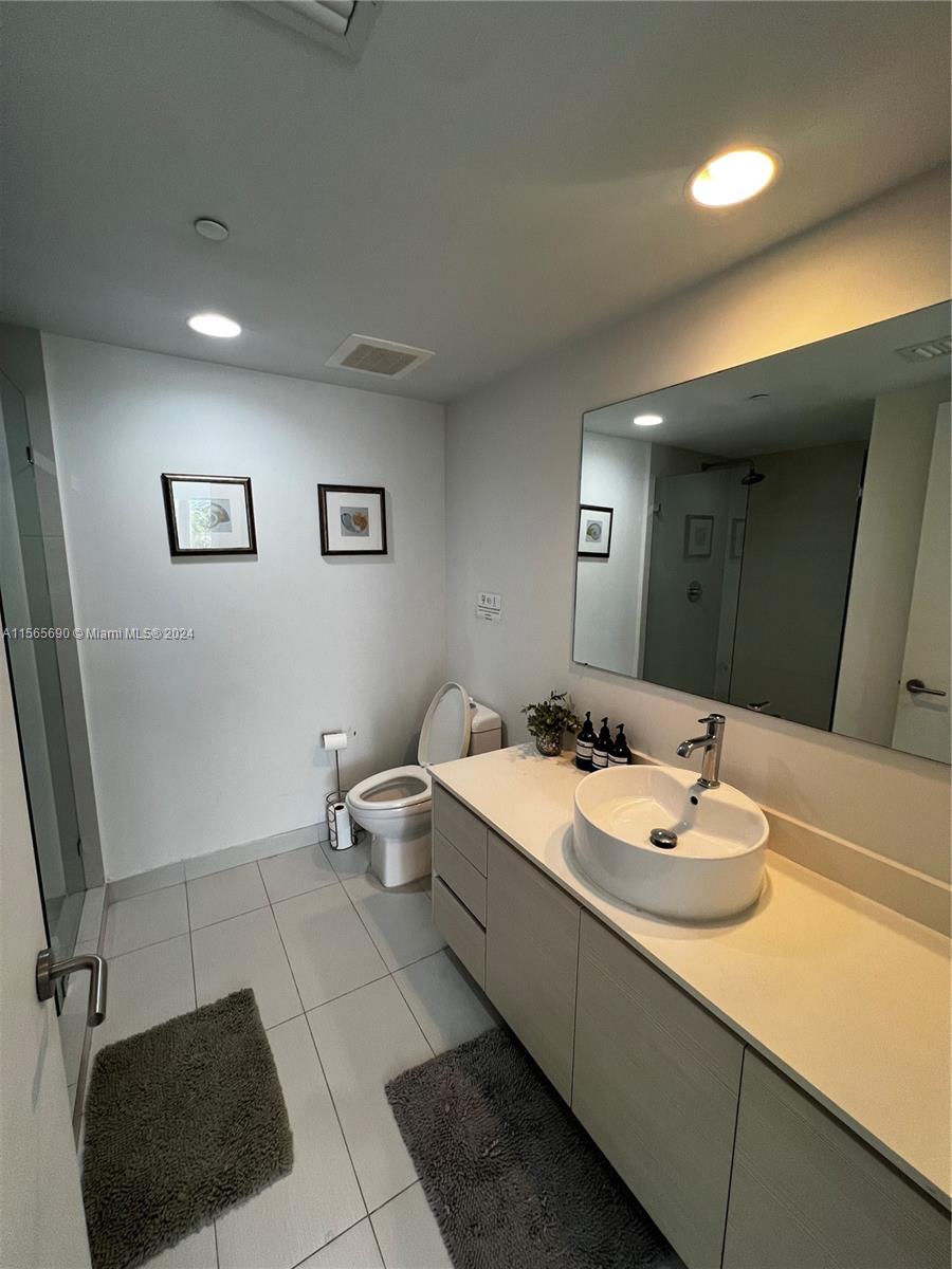 2600 E Hallandale Beach Blvd T401, Hallandale Beach, Florida 33009, 3 Bedrooms Bedrooms, ,3 BathroomsBathrooms,Residential,For Sale,2600 E Hallandale Beach Blvd T401,A11565690