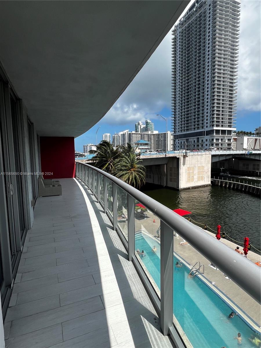 2600 E Hallandale Beach Blvd T401, Hallandale Beach, Florida 33009, 3 Bedrooms Bedrooms, ,3 BathroomsBathrooms,Residential,For Sale,2600 E Hallandale Beach Blvd T401,A11565690