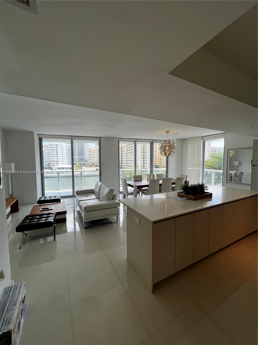 2600 E Hallandale Beach Blvd T401, Hallandale Beach, Florida 33009, 3 Bedrooms Bedrooms, ,3 BathroomsBathrooms,Residential,For Sale,2600 E Hallandale Beach Blvd T401,A11565690