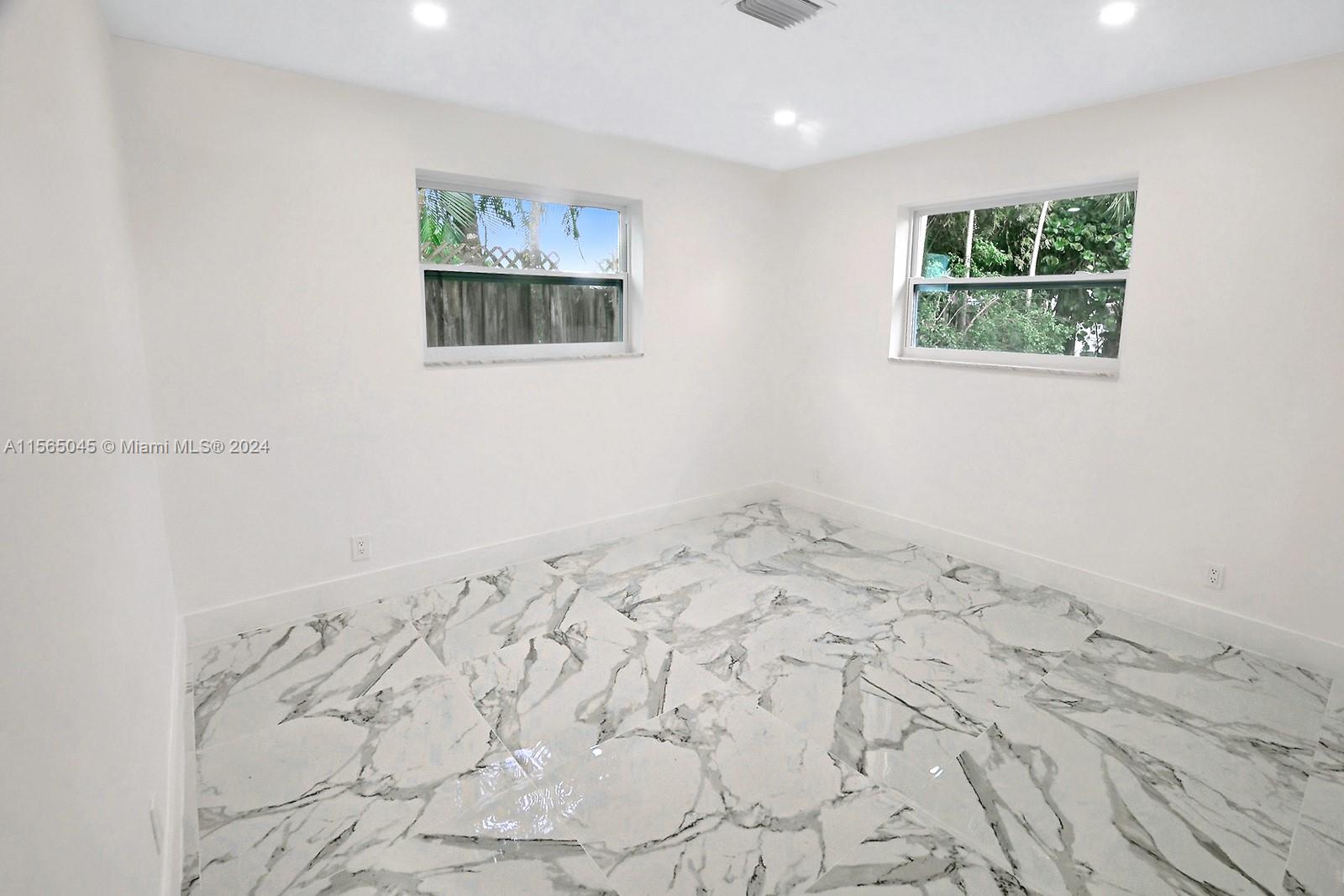 5410 Fillmore St, Hollywood, Florida 33021, 3 Bedrooms Bedrooms, ,2 BathroomsBathrooms,Residentiallease,For Rent,5410 Fillmore St,A11565045