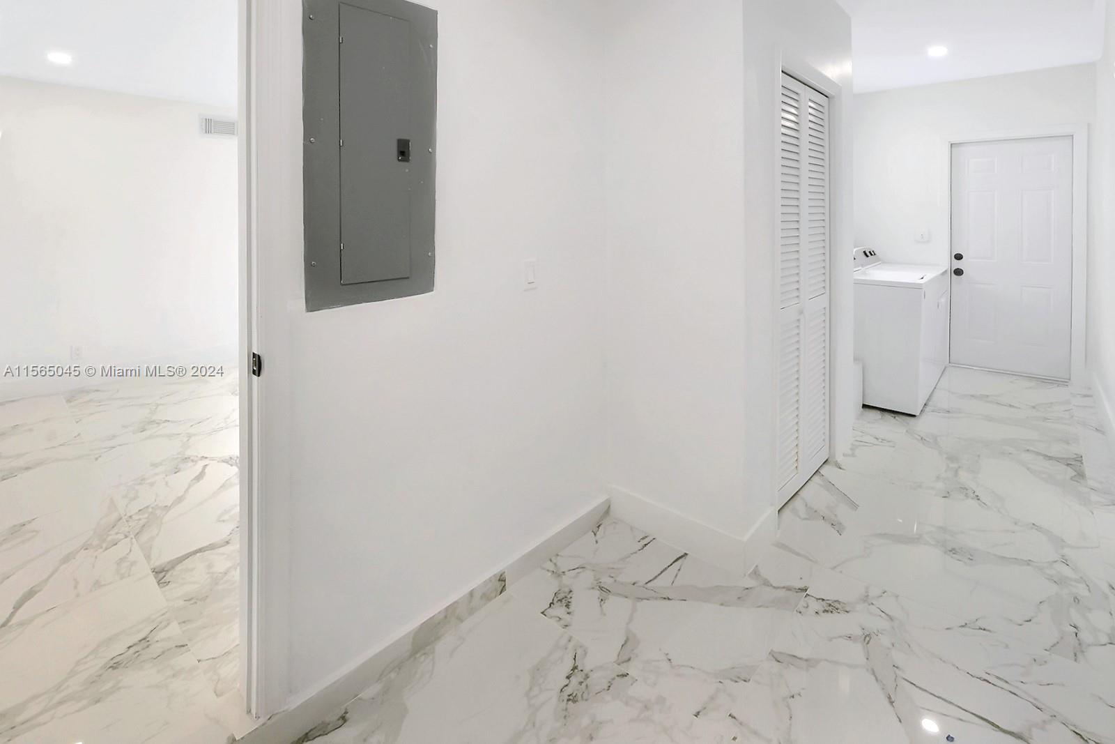 5410 Fillmore St, Hollywood, Florida 33021, 3 Bedrooms Bedrooms, ,2 BathroomsBathrooms,Residentiallease,For Rent,5410 Fillmore St,A11565045