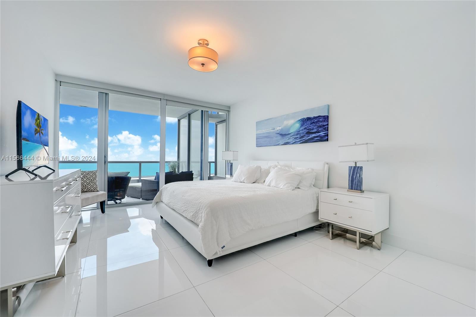 6799 Collins Ave 1704, Miami Beach, Florida 33141, 2 Bedrooms Bedrooms, ,2 BathroomsBathrooms,Residentiallease,For Rent,6799 Collins Ave 1704,A11566444