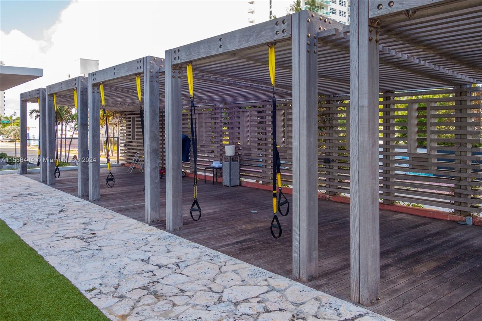 6799 Collins Ave 1704, Miami Beach, Florida 33141, 2 Bedrooms Bedrooms, ,2 BathroomsBathrooms,Residentiallease,For Rent,6799 Collins Ave 1704,A11566444