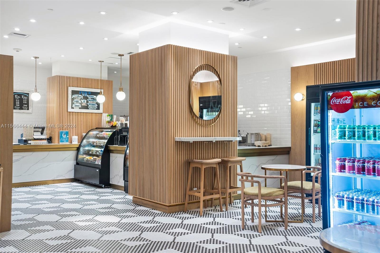 6799 Collins Ave 1704, Miami Beach, Florida 33141, 2 Bedrooms Bedrooms, ,2 BathroomsBathrooms,Residentiallease,For Rent,6799 Collins Ave 1704,A11566444