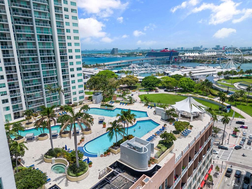 244 Biscayne Blvd 402, Miami, Florida 33132, 2 Bedrooms Bedrooms, ,2 BathroomsBathrooms,Residentiallease,For Rent,244 Biscayne Blvd 402,A11566513