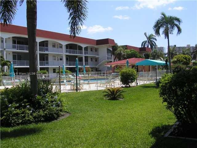 580 Egret Dr 302, Hallandale Beach, Florida 33009, 2 Bedrooms Bedrooms, ,2 BathroomsBathrooms,Residentiallease,For Rent,580 Egret Dr 302,A11565413